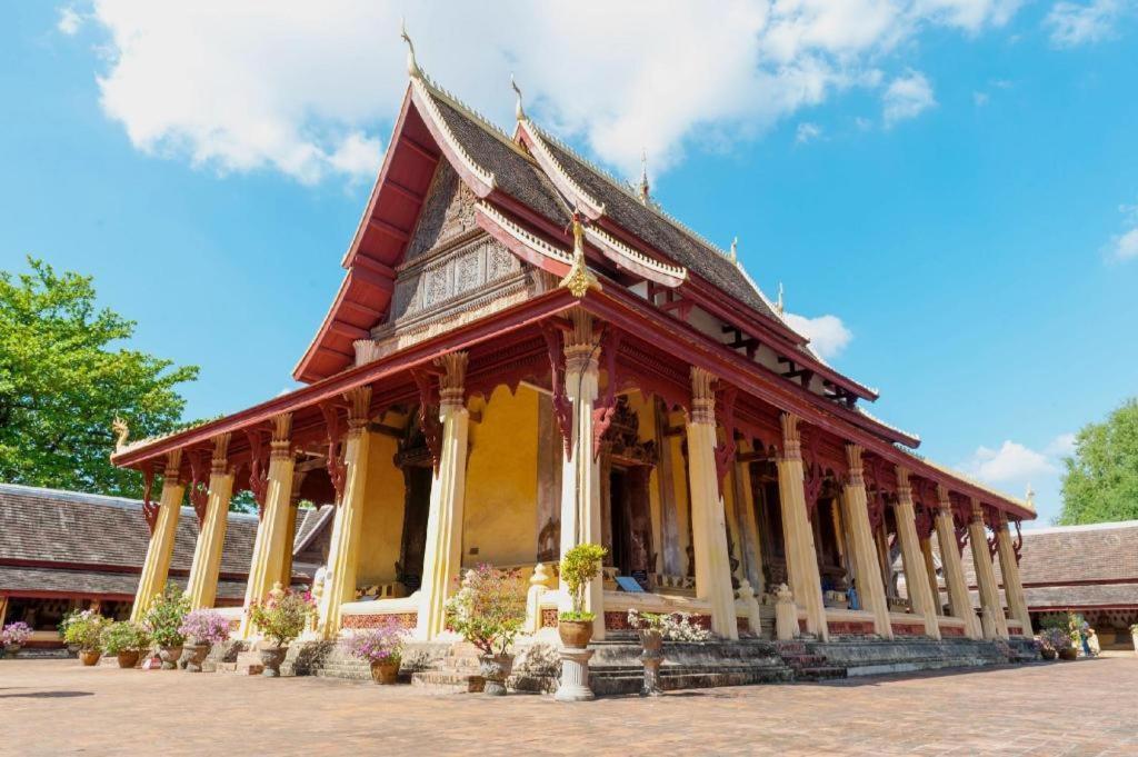 Mekong Sunshine Hotel Vientiane Esterno foto