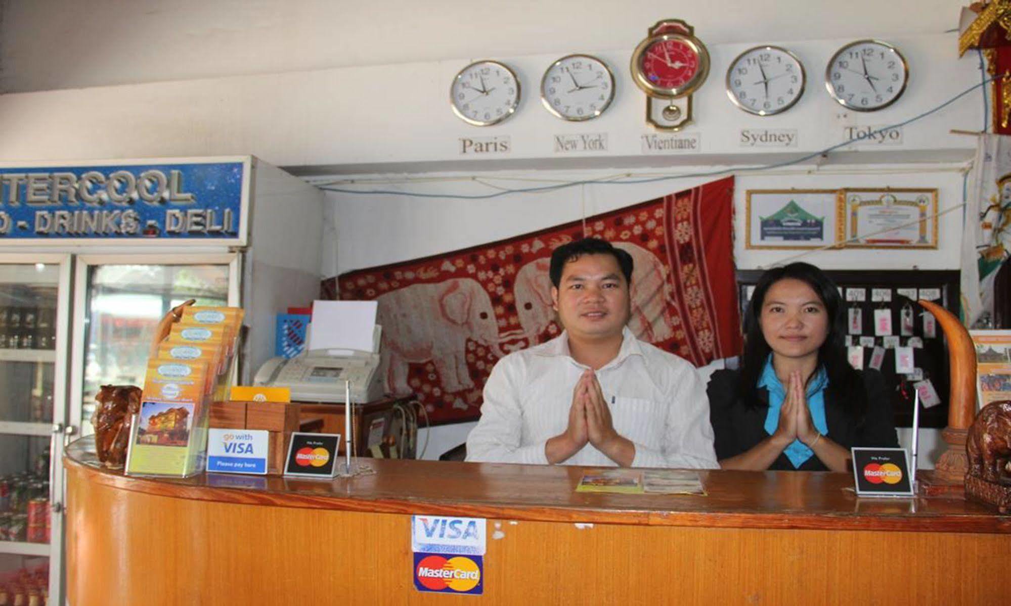 Mekong Sunshine Hotel Vientiane Esterno foto