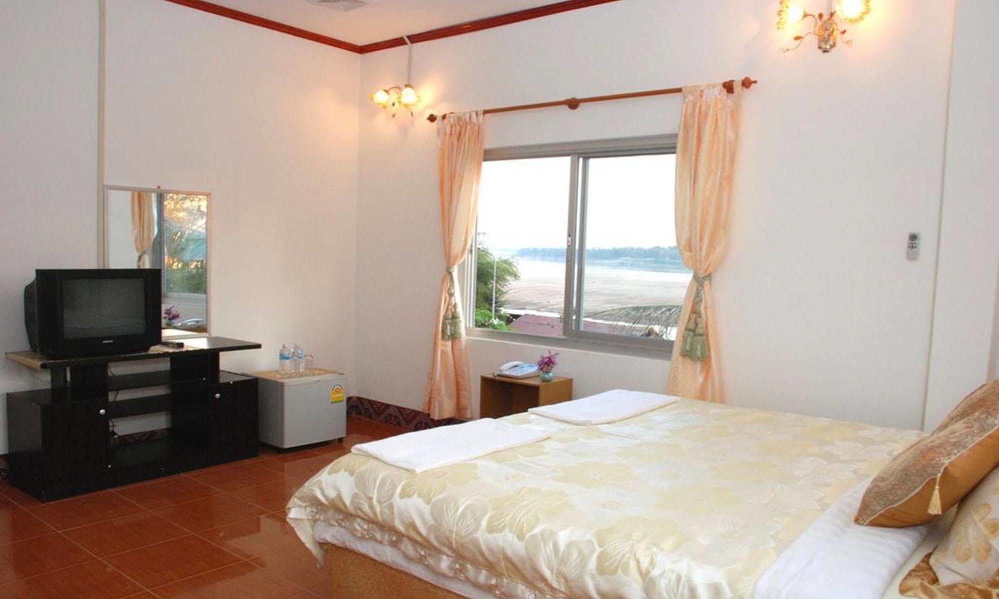 Mekong Sunshine Hotel Vientiane Esterno foto