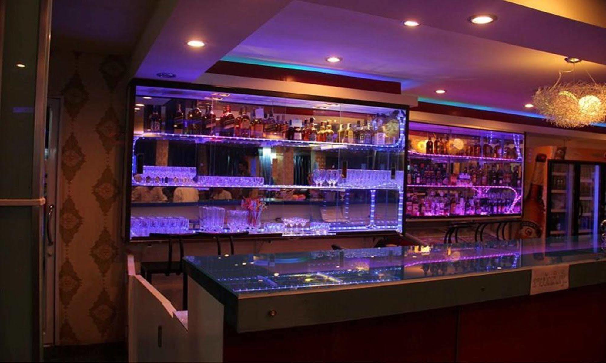 Mekong Sunshine Hotel Vientiane Esterno foto